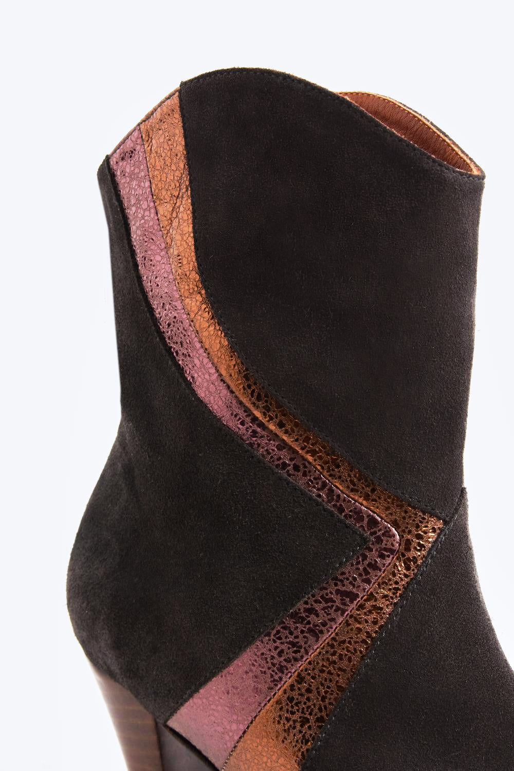 Bota Niji